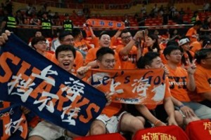 开云线上入口-CBA总决赛G5票房火爆，网络报价暴涨十倍，改造后的上海体育馆还是太小？