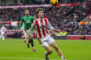 Here we go！罗马诺：利物浦19岁边锋库马斯将租借加盟伯明翰